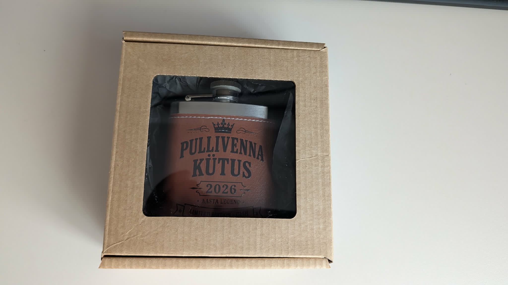 Pläsku kinkekarbis